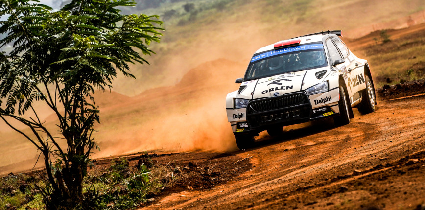 WRC: Ogier prowadzi w Rajdzie Safari, wymarzony wynik Toyoty