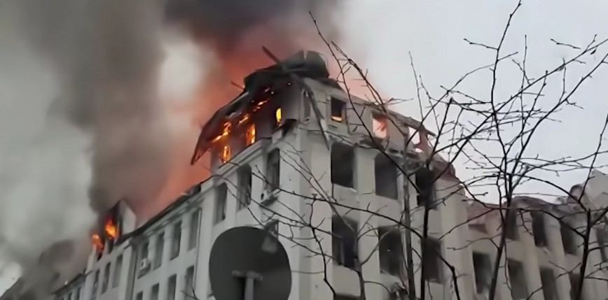 Ukraina: bombardowania m.in. w Mariupolu i Charkowie