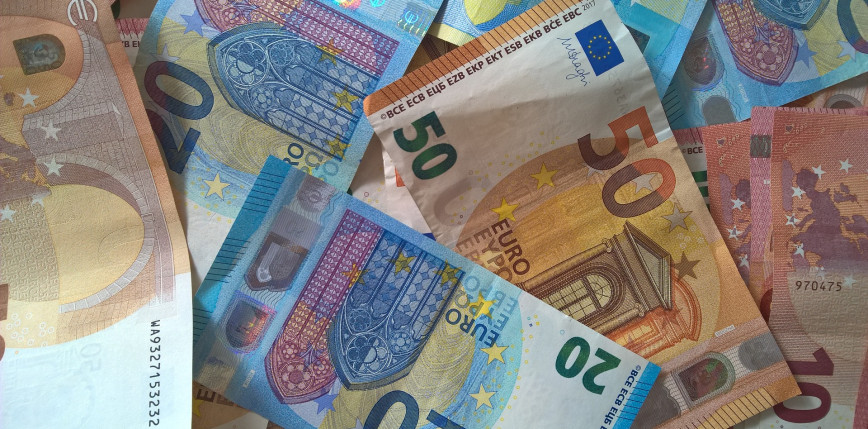 Włochy: gang produkujący i dystrybuujący fałszywe pieniądze został rozbity przez Europol