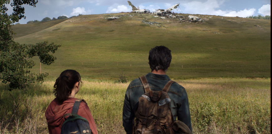 Pedro Pascal jako Joel na nowych zdjęciach z planu „The Last of Us”