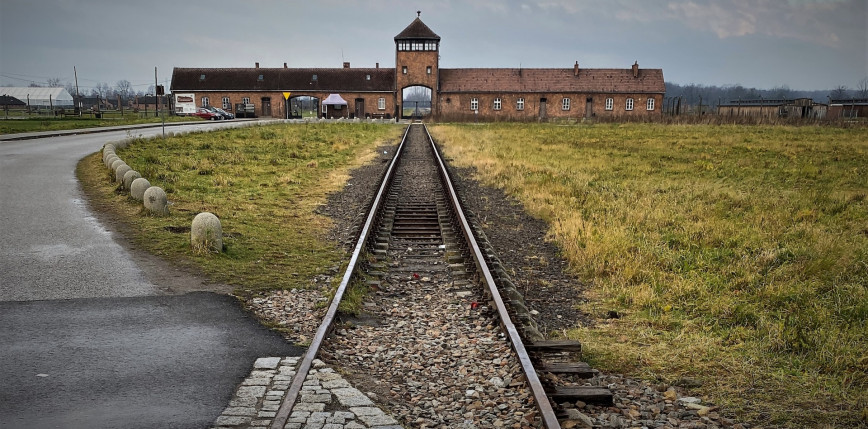 Muzeum obozu Auschwitz odradza sięgania po książkę Maxa Czornyja