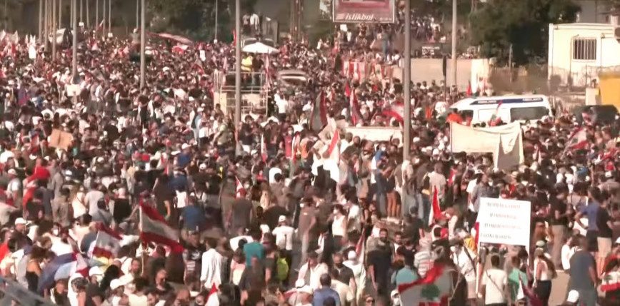 Liban: demonstracja w rocznicę wybuchu w Bejrucie