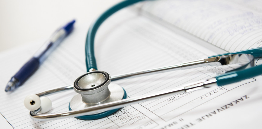 Testy IV generacji na HIV już w POZ. Przełom w profilaktyce zakażeń w Polsce