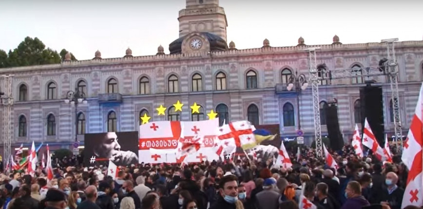 Gruzja: protest w sprawie uwolnienia Micheila Saakaszwilego