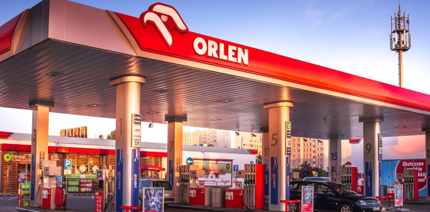 Orlen obniża ceny paliw, ale ropa i notowania diesla znów rosną