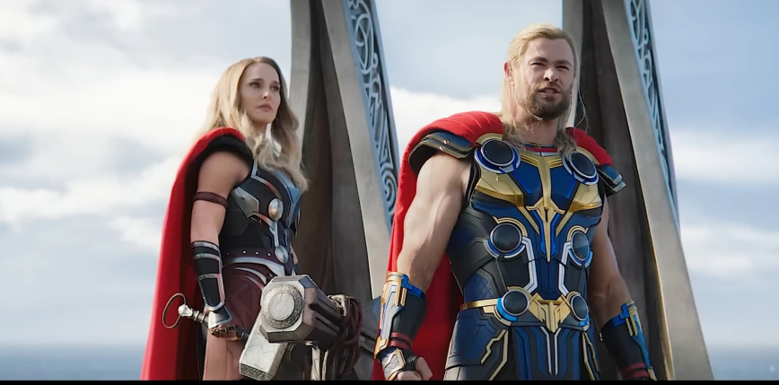 Miłość jest, tylko grzmotu zabrakło „Thor: Miłość i grom” [RECENZJA]