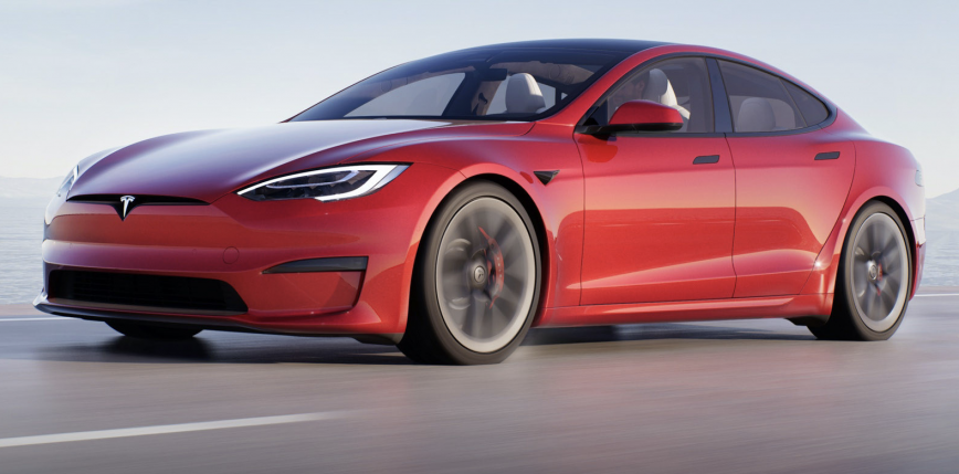 Tesla odświeża swoją ofertę. Oto modele Plaid i Plaid+!