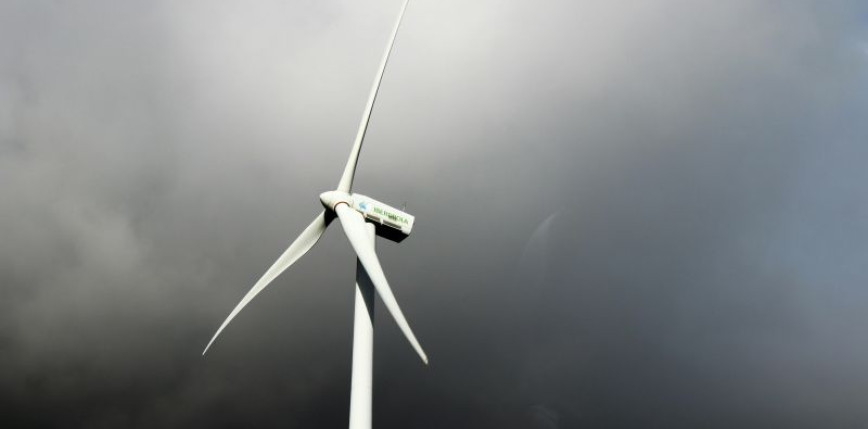 Rząd stawia na energetykę wiatrową mimo weta prezydenta