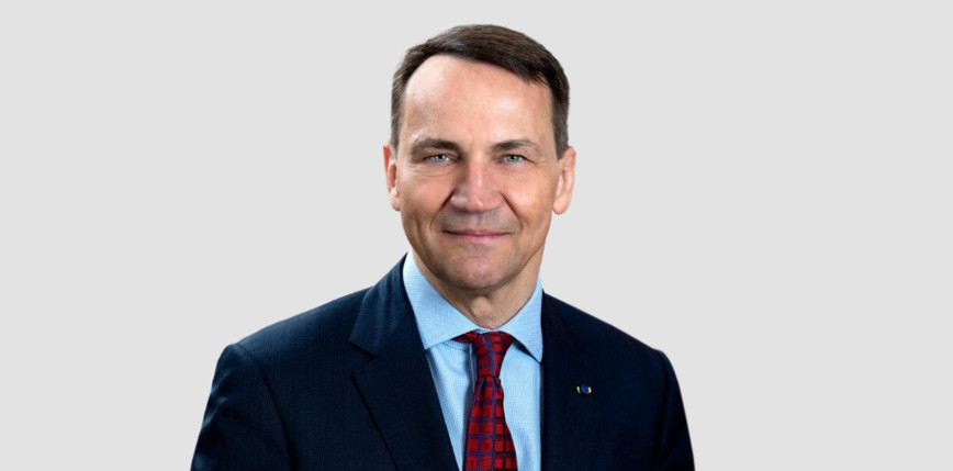 Awantura na spotkaniu z Radosławem Sikorskim. Kobieta wyprowadzona po oskarżeniach o kłamstwa dotyczące Gazy