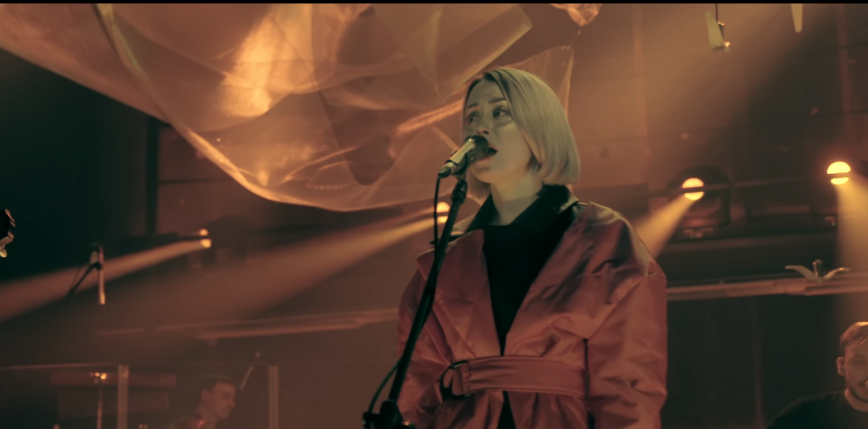 Natalia Przybysz w kultowej serii MTV Unplugged