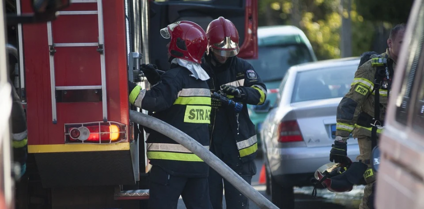 Tragiczny wypadek w Górowie Iławeckim. Nie żyją 30-latek i niemowlę. 3 letnia dziewczynka w stanie krytycznym