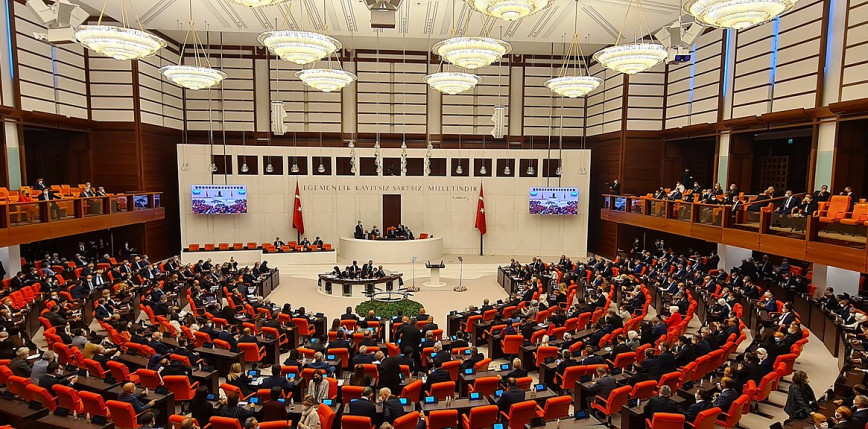 Parlament Turcji ratyfikował wniosek Finlandii o przystąpienie do NATO