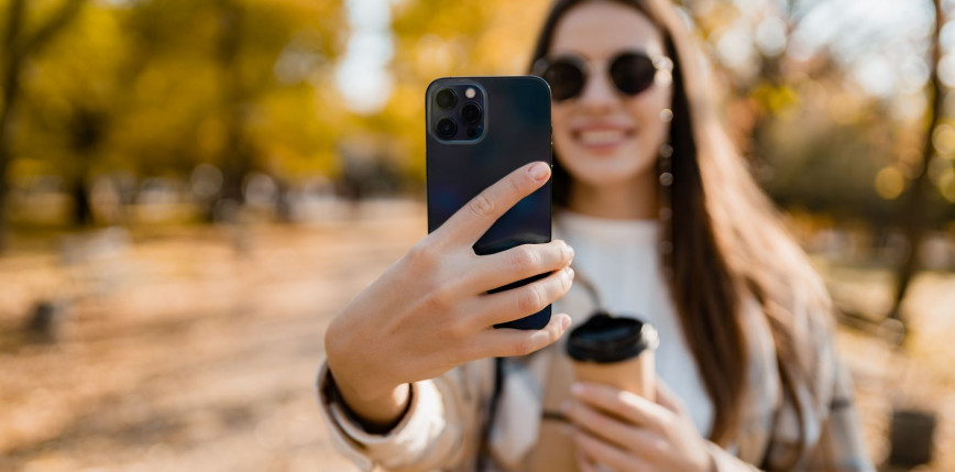 Jak etui wpływa na odprowadzanie ciepła z iPhone 17?