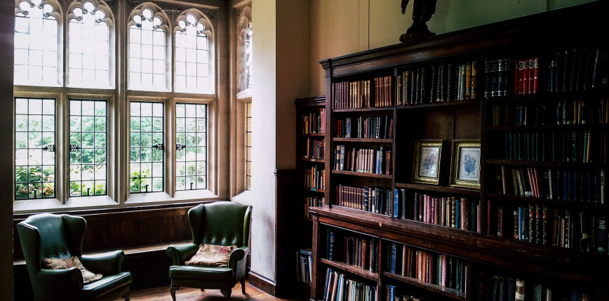 Harvard znosi opłaty dla większości studentów: bezpłatne studia już od jesieni 2025