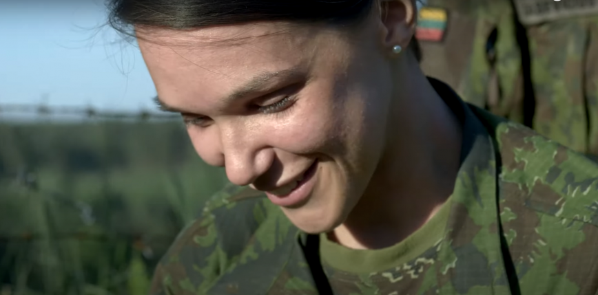 Kobiety w służbie wojskowej i "Czułe wojowniczki" w reż. Mariji Stonyté [RECENZJA]
